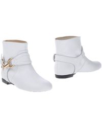 Vicini Tapeet Ankle Boots - White