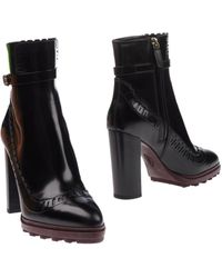 Tod's Boots for Women - Up to 81% off at Lyst.com
