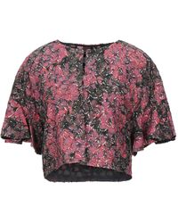 Caractere Veste - Rouge