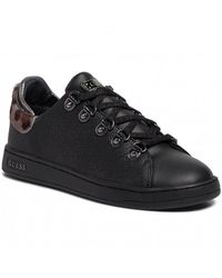 Scarpe stringate da donna di Guess a partire da 63 €