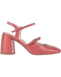 Coccinelle - Pumps - Lyst