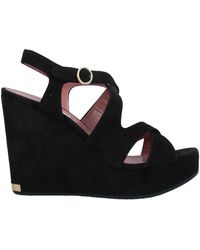 bally wedges
