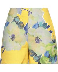 Camilla - Shorts & Bermuda Shorts - Lyst