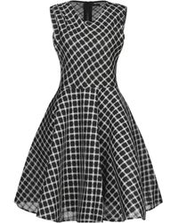 Maje Vestido por la rodilla - Negro