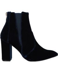 carvela spire boots