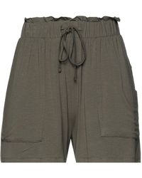 Pieces Shorts & Bermuda Shorts - Green