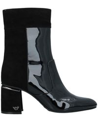 armani she boots