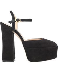Stuart Weitzman - Pumps - Lyst