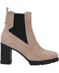 Donna Soft Ankle Boots - Natural