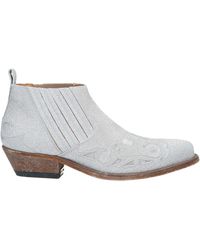 golden goose western booties