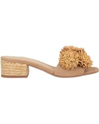 Paloma Barceló - Sandals Kidskin, Natural Raffia - Lyst