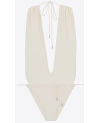 Saint Laurent - Rückenfreier neckholder-badeanzug mit v-auchnitt weiß - Lyst