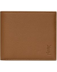 Saint Laurent - Cassandre Shadow Portefeuille East/west En Cuir Grainé Ambre - Lyst