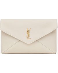 Saint Laurent - Saint Laone Sizerent カサンドラ ラージ エンベロープポーチ（ラムスキン） - Lyst