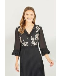 Yumi' - Embroidered Panel Midi Dress With Pleats - Lyst