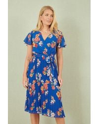 Yumi' - Floral Pleated Wrap Dress - Lyst