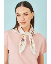 Yumi' - 100% Silk Delicate Floral Print Scarf - Lyst