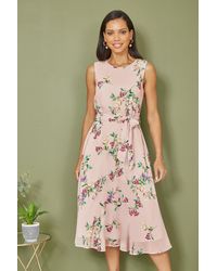 Yumi' - Blush Floral Print Midi Skater Dress - Lyst