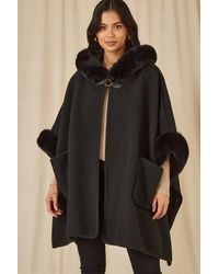 Yumi' - Cape With Luxe Fur Trim And Lining - Lyst