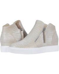 leii wedge sneaker