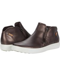 ecco women's soft low cut zip bootie sneakers