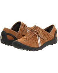clarks tequini slip on