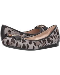 cole haan women's emory bow wedge 40mm pump