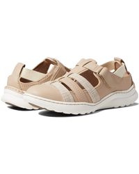 clarks teagan step