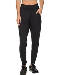 New Balance Women/'s Evolve Soft Pant Grey