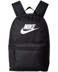 nike heritage premium