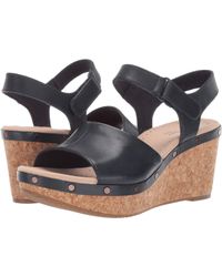 clarks annadel molly wedge