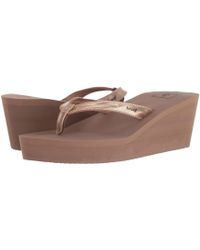 reef high heel flip flops