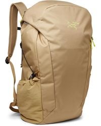 Arc'teryx - Mantis 30 Backpack - Lyst