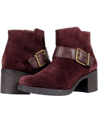 clarks women's hollis sun chelsea boot