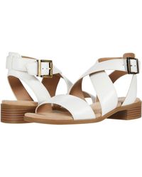 womens lifestride flats