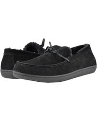 vionic earl slip on