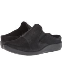 clarks women's leisa sadie clog