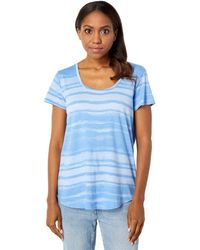 Vince Camuto T-shirts for Women - Up to 70% off | Lyst