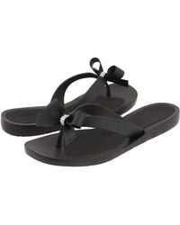 Guess bow flip best sale flops