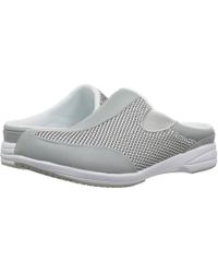 propet flats