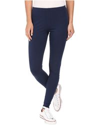 converse with leggings