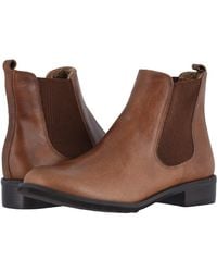 walking cradles boots