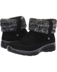 sketchers suede boots