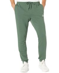 essentials fleece tapered cuff 3 stripes