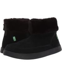 sanuk boots