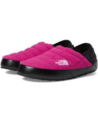 The North Face Slippers for Women | Online Sale up to 50% off | Lyst