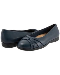 Trotters - Daphne Flat Shoes 10.5 W (D) Leather - Lyst