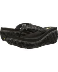 volatile black wedges