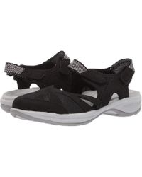 easy spirit splash sandals