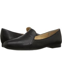 naturalizer black loafers